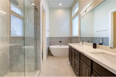 730 Carriage Knolls Drive, Houston, TX 77008 - Photo 19