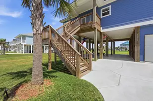 18307 Warrior Rd, Galveston, TX 77554 - Photo 3