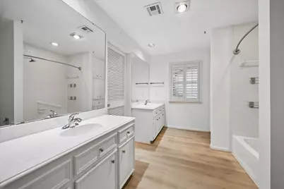 201 Vanderpool Lane #105, Houston, TX 77024 - Photo 19