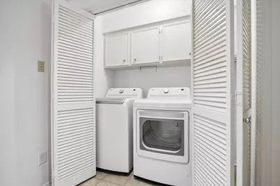 201 Vanderpool Lane #105, Houston, TX 77024 - Photo 27