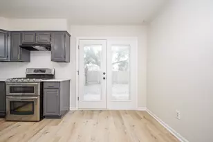 7002 Redwood Falls Dr, Pasadena, TX 77505 - Photo 9