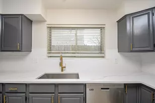 7002 Redwood Falls Dr, Pasadena, TX 77505 - Photo 7