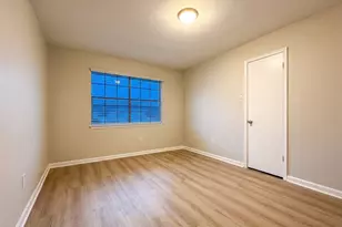 9332 Derrik Dr, Houston, TX 77080 - Photo 15