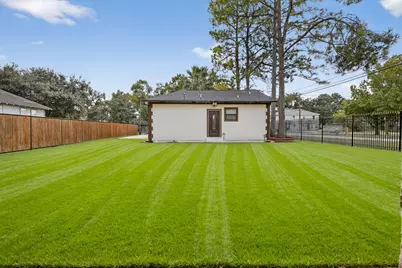958 Conklin Street, Houston, TX 77088 - Photo 11