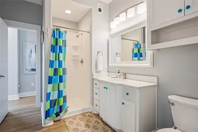 909 Helen Blvd, Crystal Beach, TX 77650 - Photo 37