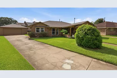 8535 Dover Street, Houston, TX 77061 - Photo 3