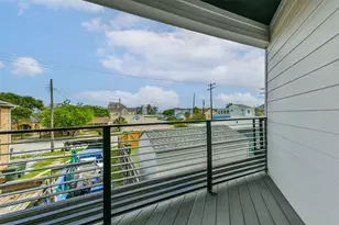 1716 23rd St, Galveston, TX 77550 - Photo 9
