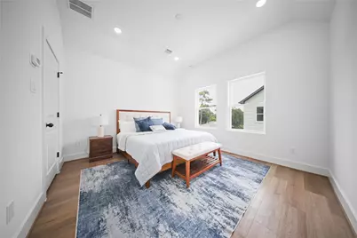 6540 Goldspier St, Houston, TX 77091 - Photo 13