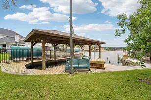 9243 Deepwater Dr, Montgomery, TX 77356 - Photo 3