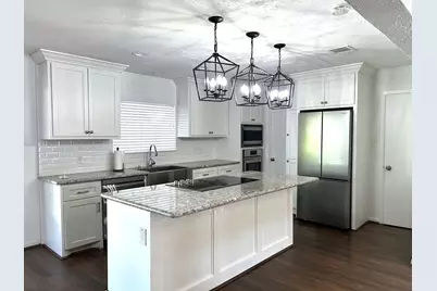 707 Trademark Place, Houston, TX 77079 - Photo 11