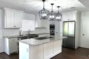 707 Trademark Pl, Houston, TX 77079 - Photo 9