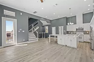 2116 Bidwell Dr, Houston, TX 77018 - Photo 7