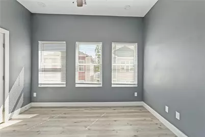 2116 Bidwell Drive, Houston, TX 77018 - Photo 15