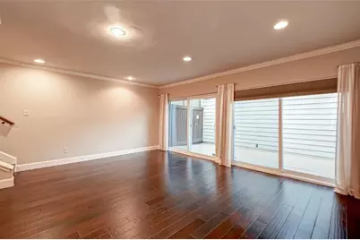 1926 Augusta Drive #18, Houston, TX 77057 - Photo 5