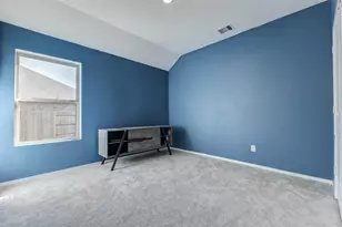 4306 Harrow Stone Ct, Baytown, TX 77521 - Photo 5