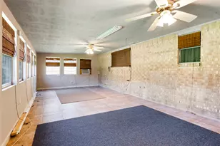 5521 Lanis St, Dickinson, TX 77539 - Photo 25