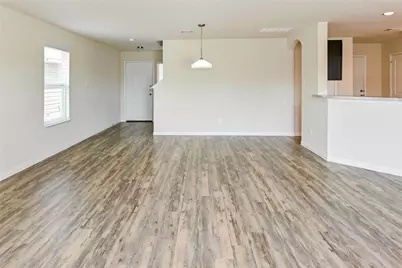 10323 Sunset Glow Avenue, Houston, TX 77044 - Photo 5