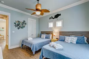 983 S Redfish, Crystal Beach, TX 77650 - Photo 15