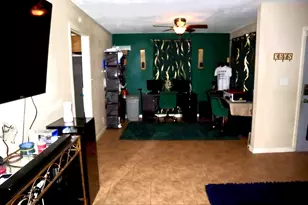 5715 Hirondel St, Houston, TX 77033 - Photo 5