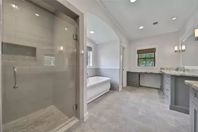 511 S Pecan Street, Tomball, TX 77375 - Photo 27