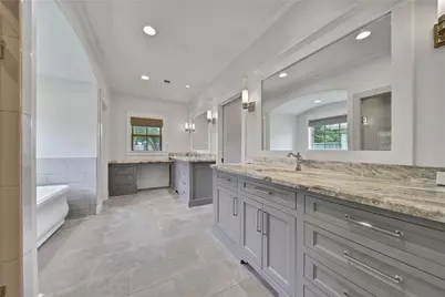 511 S Pecan Street, Tomball, TX 77375 - Photo 25