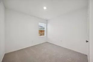 2312 Millard Creek Dr, League City, TX 77573 - Photo 15