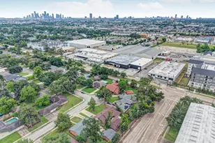 1111 Clovis Rd, Houston, TX 77008 - Photo 29
