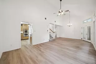 1829 Bering Dr, Houston, TX 77057 - Photo 7