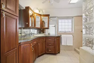 1829 Bering Dr, Houston, TX 77057 - Photo 13