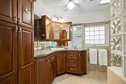 1829 Bering Drive #6, Houston, TX 77057 - Photo 13