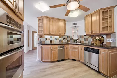 1829 Bering Drive #6, Houston, TX 77057 - Photo 9