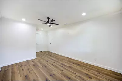 4830 Teton Street, Houston, TX 77033 - Photo 17