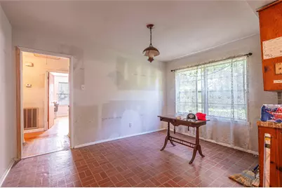 810 Armor Avenue, Pasadena, TX 77502 - Photo 13