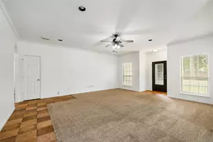 14874 Cygnus Ct, Willis, TX 77318 - Photo 5