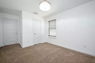 15106 Timberson Rdg Ln, Houston, TX 77090 - Photo 11