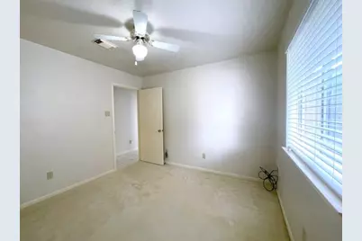 15514 Heritage Country Court, Friendswood, TX 77546 - Photo 21