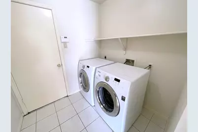 15514 Heritage Country Court, Friendswood, TX 77546 - Photo 9