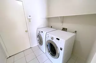 15514 Heritage Country Ct, Friendswood, TX 77546 - Photo 9