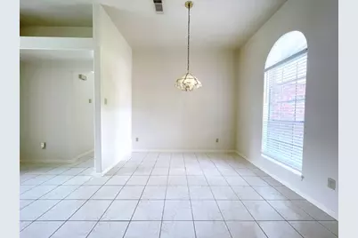 15514 Heritage Country Court, Friendswood, TX 77546 - Photo 3