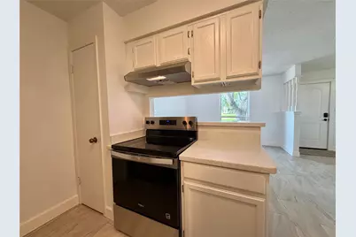 1412 N Avenue Q, Freeport, TX 77541 - Photo 11