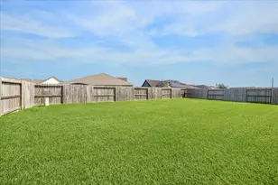 13911 Red River Dr, Baytown, TX 77523 - Photo 25