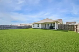 13911 Red River Dr, Baytown, TX 77523 - Photo 5