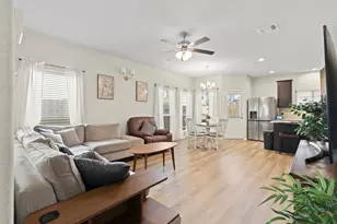 6444 Wenlock Dr, Houston, TX 77048 - Photo 7