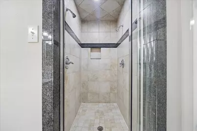3806 Murworth Dr, Houston, TX 77025 - Photo 17
