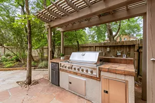 11 Mirror Ridge Ct, The Woodlands, TX 77382 - Photo 45