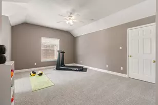 11 Mirror Ridge Ct, The Woodlands, TX 77382 - Photo 31