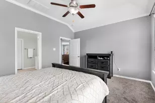 623 Orchid Hill Dr E, Conroe, TX 77301 - Photo 15