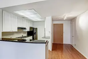 5110 San Felipe St, Houston, TX 77056 - Photo 5