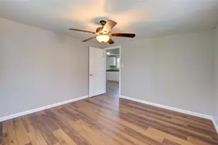 7957 Ritz St, Houston, TX 77028 - Photo 25