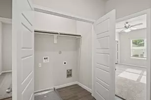 3516 Lazy J Drive, Houston, TX 77053 - Photo 5